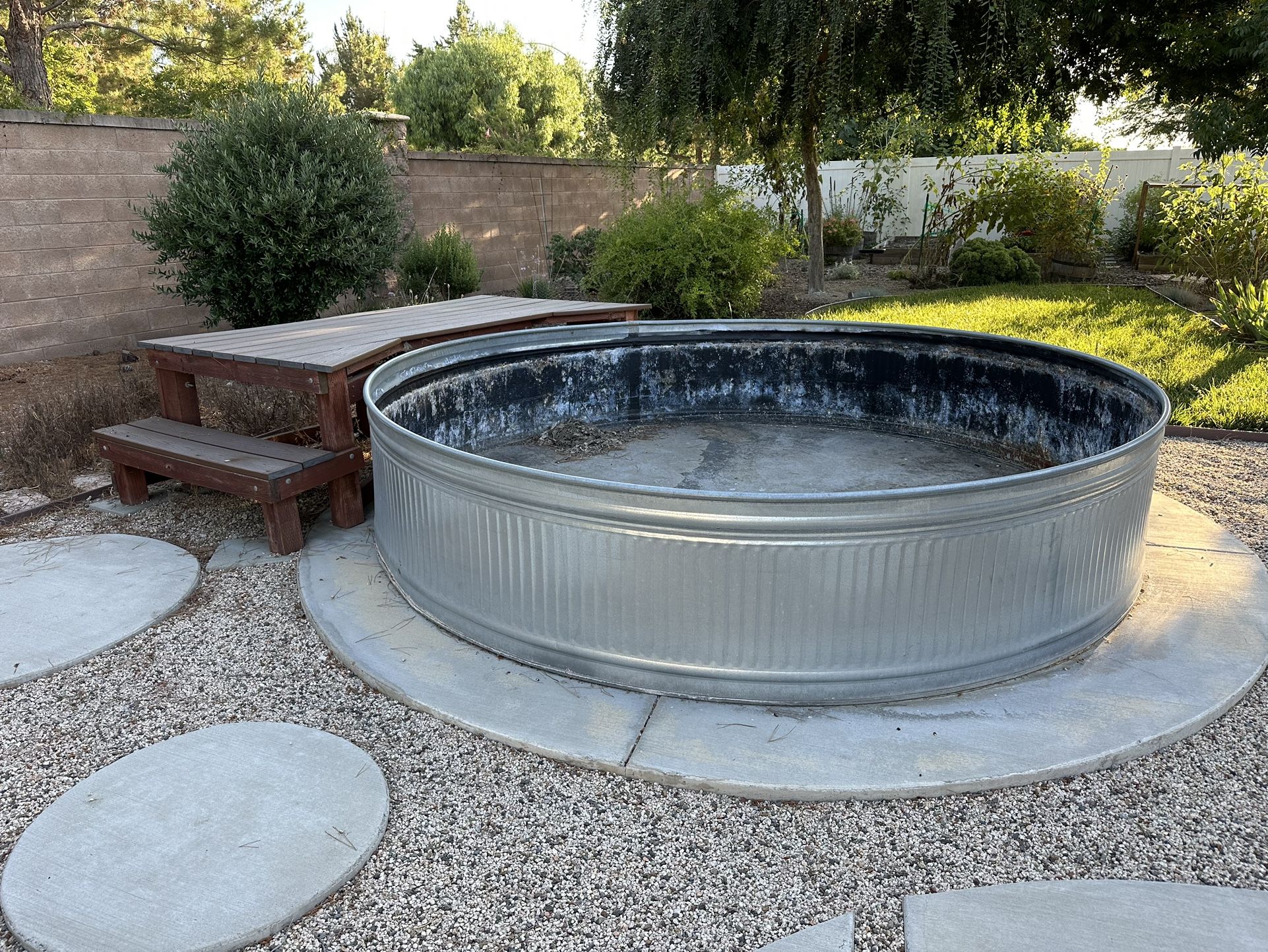 10’ X 2’ Round Galvanized Stock Tank Pool