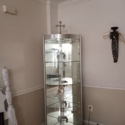 Curio cabinet