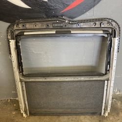 Infiniti FX Series Sunroof Tray And Motor