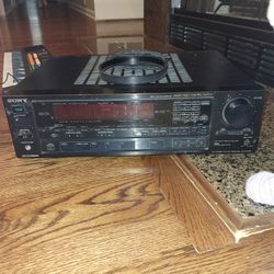 Sony Audio Video Control Center STR-AV910 Stereo AV 5.1 Receiver NO REMOTE

