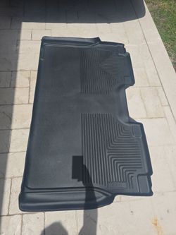 Husky rear foor liner.