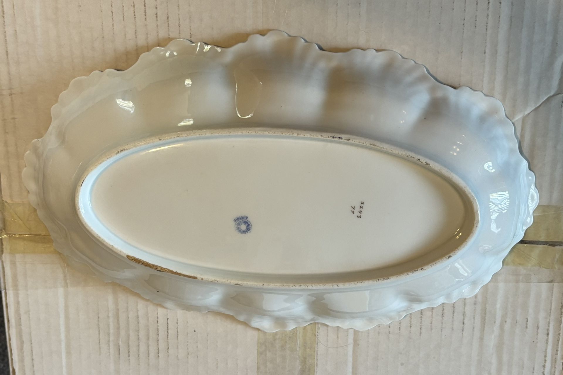 Marx & Gutherz Carlsbad Austria Platter