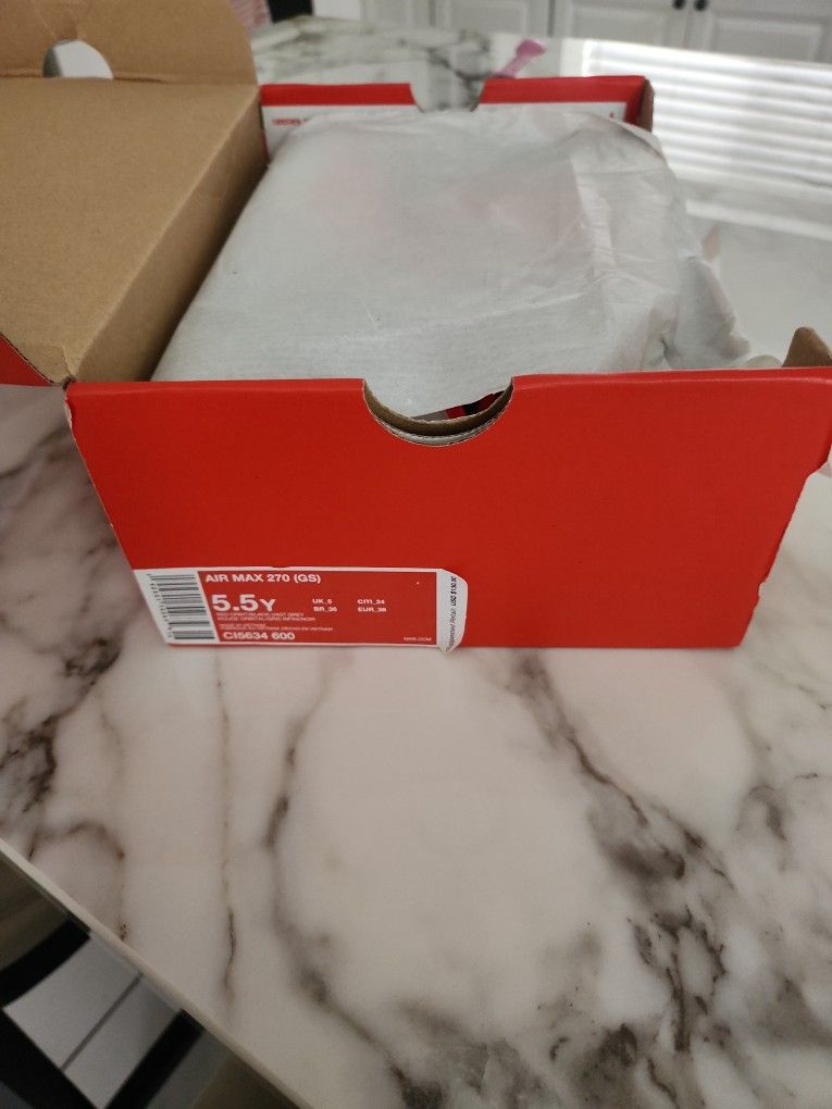 Nike AIR MAX 270 (Gs)