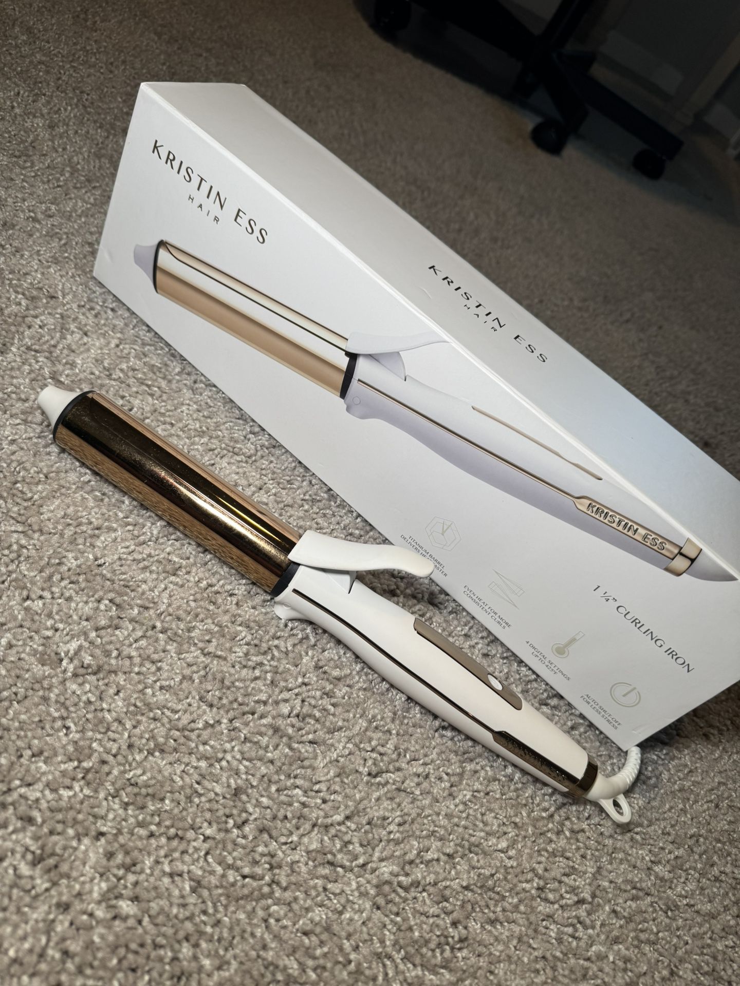 Kristin Ess Hair 1 1/4" Titanium Curling Iron