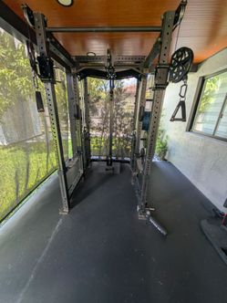 Rogue FML twin 6 rack