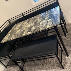 BEAUTIFUL Corner Breakfast Nook Table +Bench