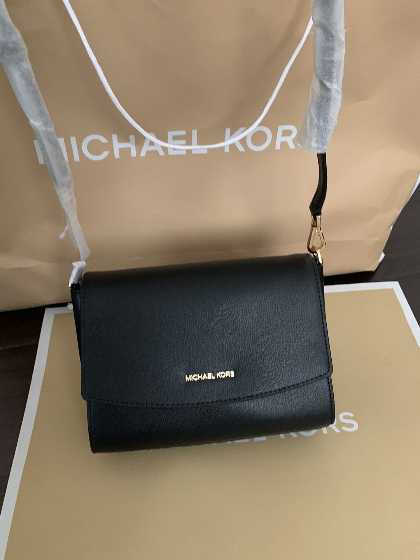 Brand new!!! 💯Real!!! Michael kors black crossbody purse