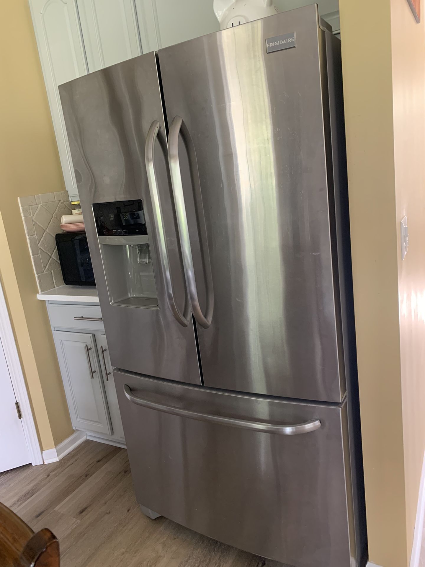 Lightly used Frigidiare Refrigerator