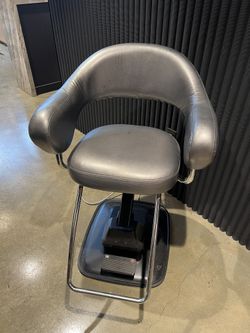 Electrical Hairstyling Chair For Sale