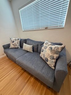 Sleeper Sofa Couch (Queen)