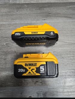 DEWALT 20V 5AH AND 20V 4AH BATTERYS PERFECT CONDITION