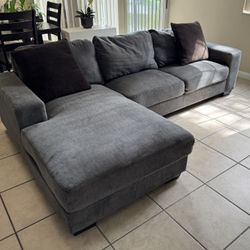 Ashley Furniture Gray Sectional Couch