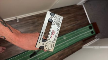Scotty Cameron Studio Style Squareback