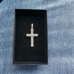 Cross pedant 