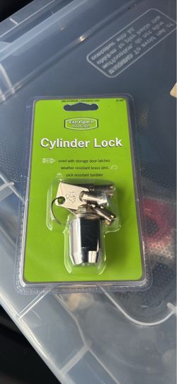 Cylinder lock ExtraSpaceStorage