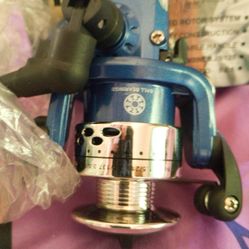 ABU GARCIA FISHING REEL BRAND NEW IN THE B