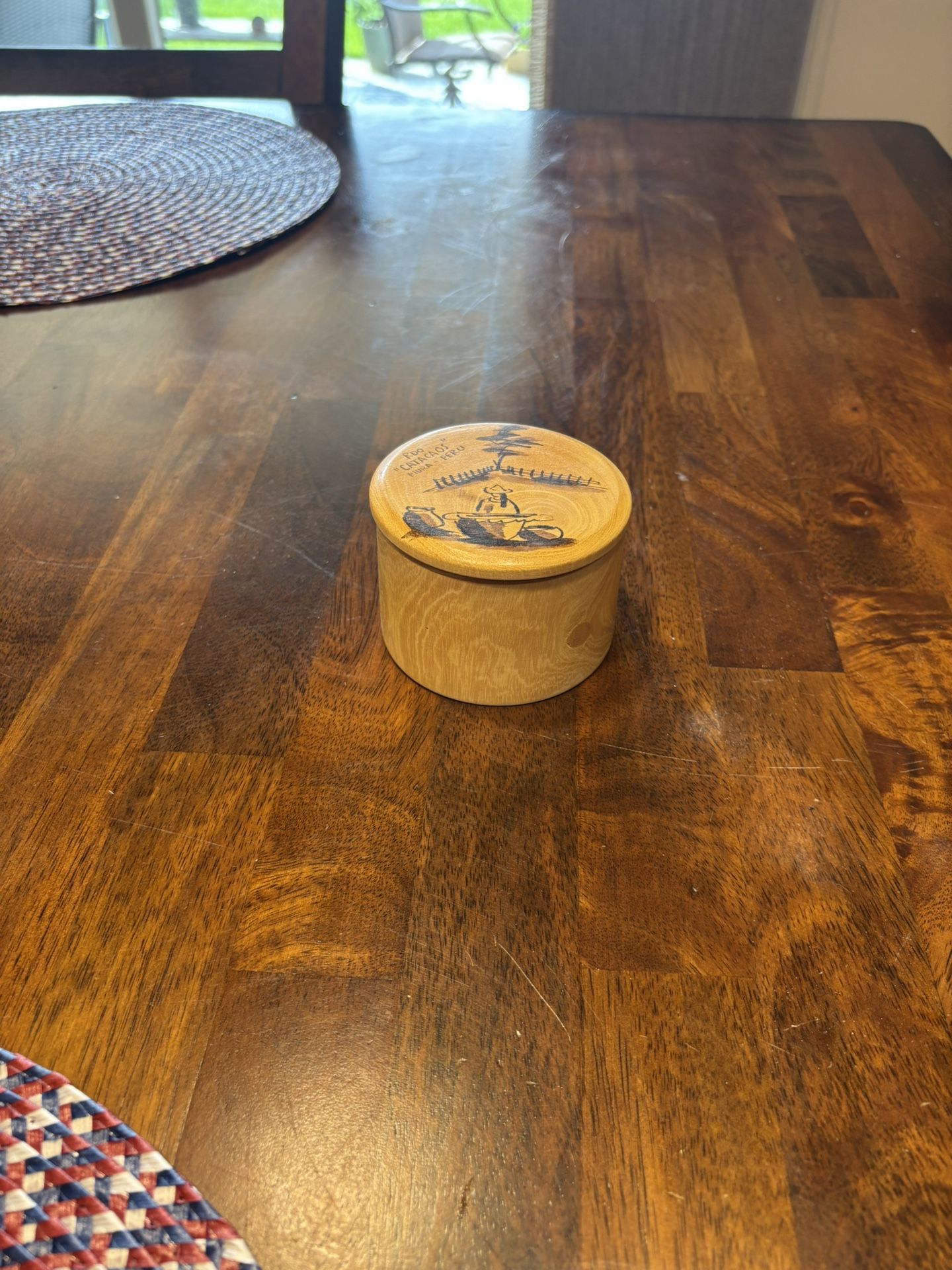 Vintage Peruvian handmade round trinket box