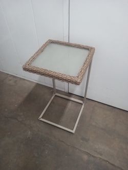 VINTAGE ANTIQUE TABLE