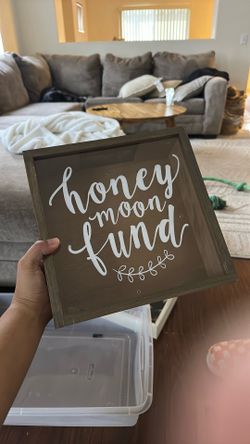 Honeymoon Money Box