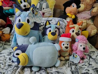 Bluey plush lot