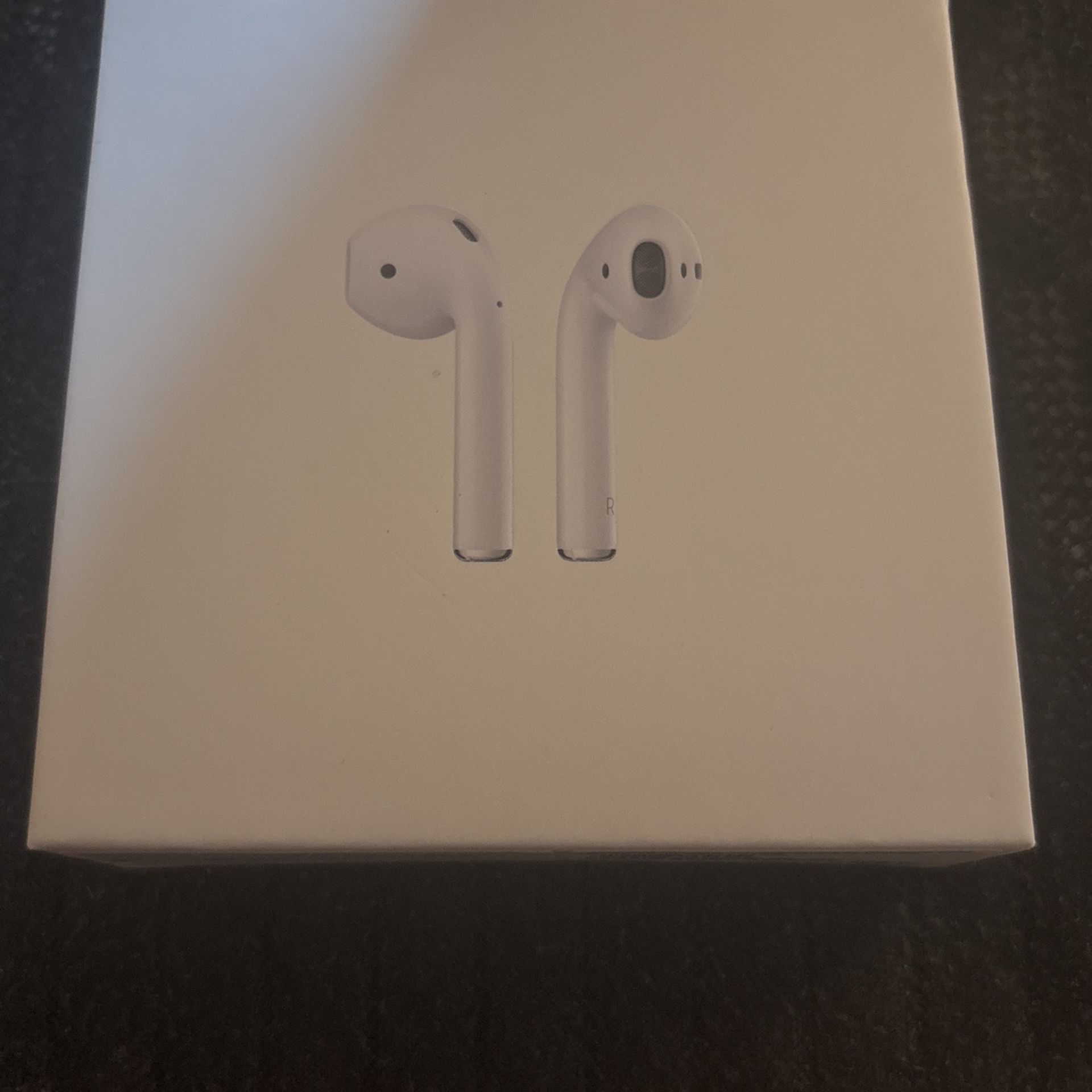 AirPods