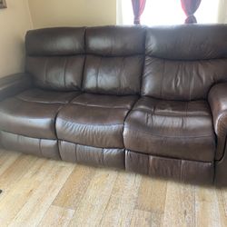 Sofá  Con Doble Reclinable 