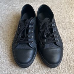 Gucci Sneakers Size 37/1/2 But Fits Like 8 Or 8 1/2