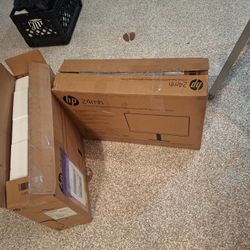 2 PC Monitors