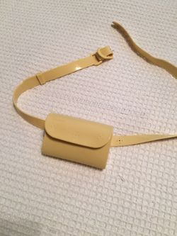 MELISSA YELLOW JELLY BELT BAG 😍