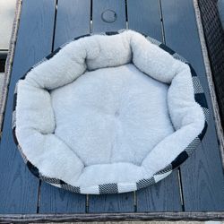 Small Cat Pillow Bed