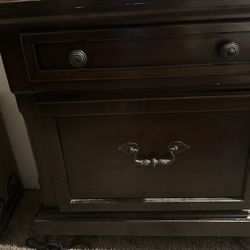 Dresser And Night Stand 