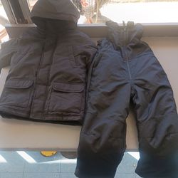 Size 6/7 snow bib and winter jacket
