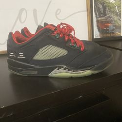 Jordan 5 Retro 