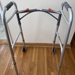 Foldable Walker