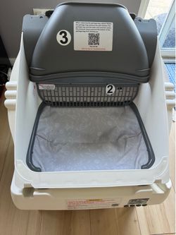 Cat litter robot