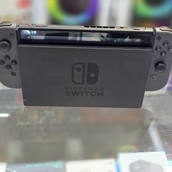 NINTENDO SWITCH WITH DOCK 