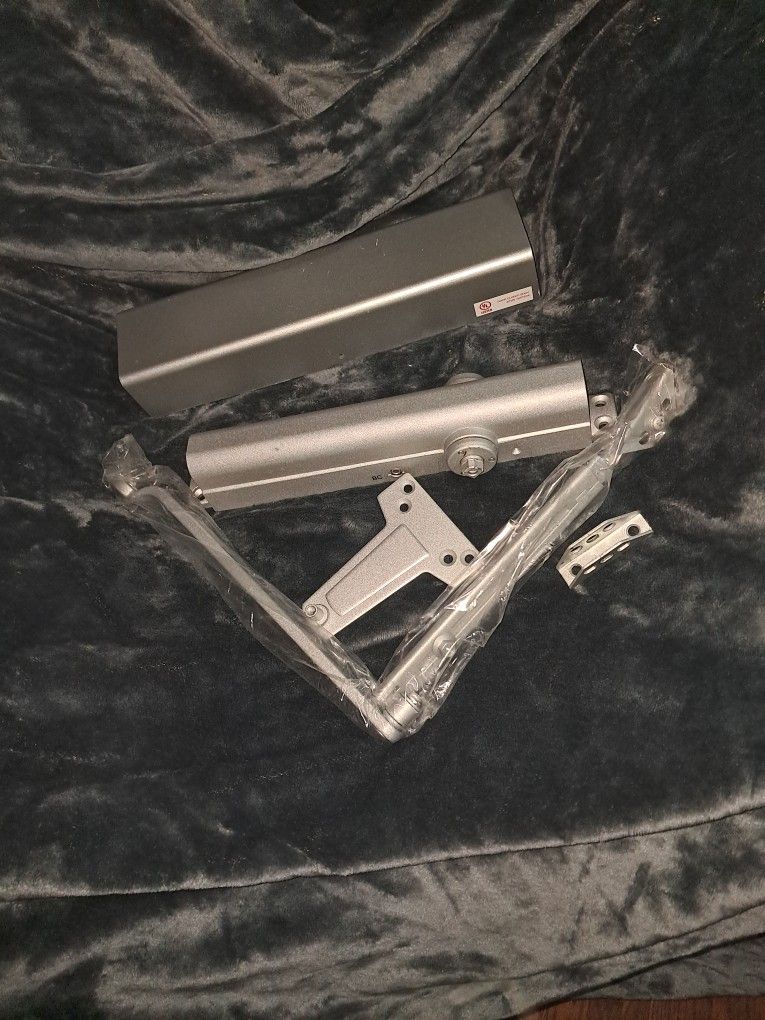 Commercial Door Closer
