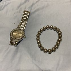 Michael Kors watch & Bracelet Set