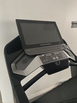 Proform Pro 9000 22’inch Touchscreen 