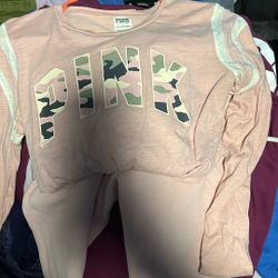 Pink long sleeve T-shirt with jogger bottoms