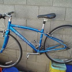 Specialized Sirrus Bicycle