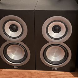 Pair Of Elac UB5 Bookshelf Speaker With Subwoofer 