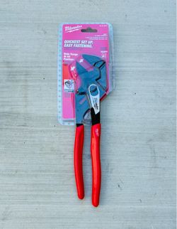Milwaukee 10 in. Straight Jaw Pliers Wrench