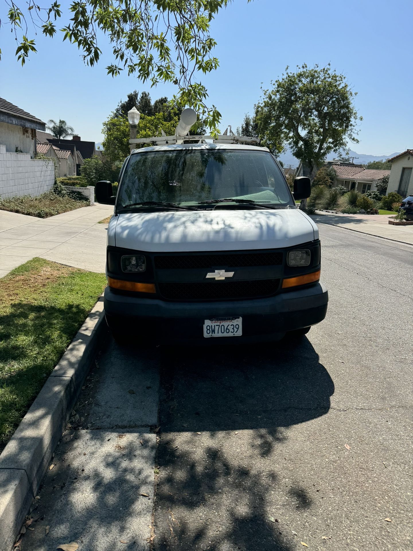 2009 CHEVY EXPRESS 1500 WITH ROOF RACK AND BUILT IN COMPARTMENTS