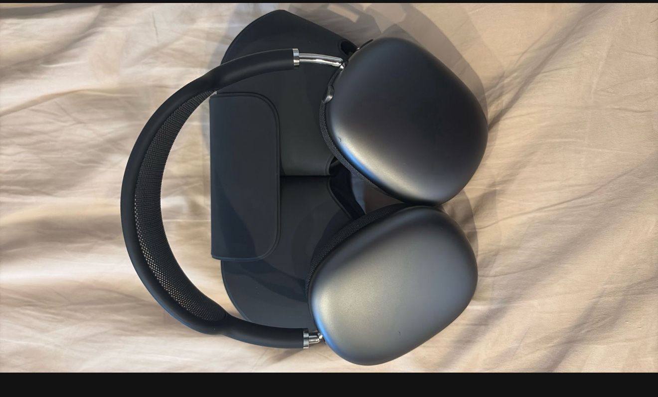 Used Airpods Max Perfect Condition 