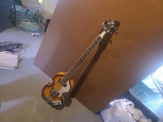 Rogue Violin Bass Guitar (GOOD CONDITION)