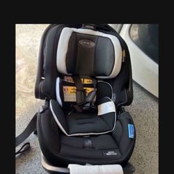Graco Infant Car seat 