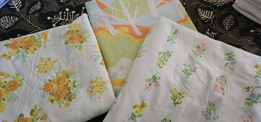 VINTAGE CAL KING FLAT SHEETS 3