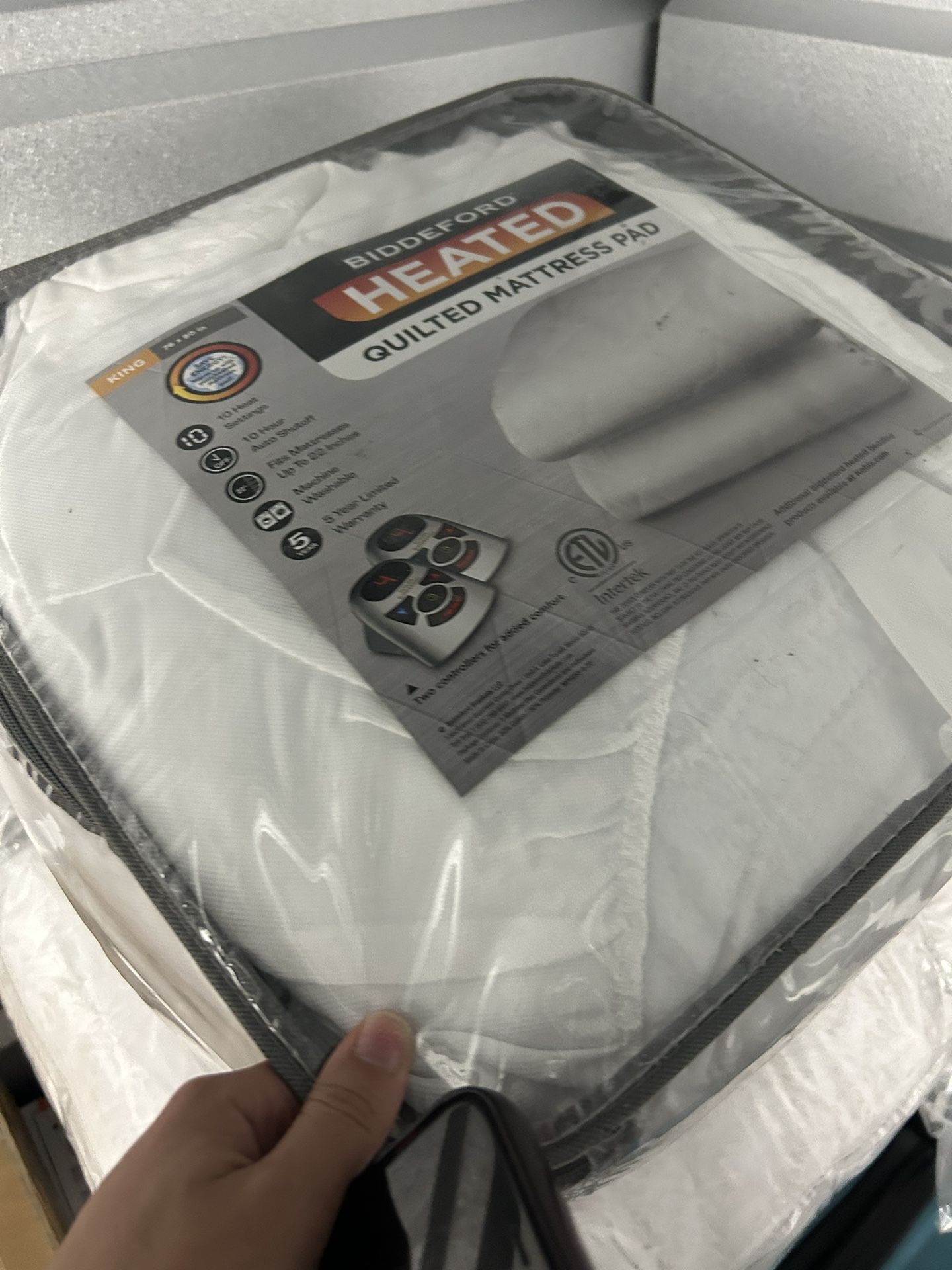 Biddeford Quilted Heated Electric Mattress Pad-King for Sale in Charlotte,  NC - OfferUp