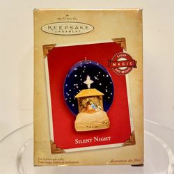 Hallmark Silent Night Magic Light And Sound Keepsake Ornament  2004 w/box